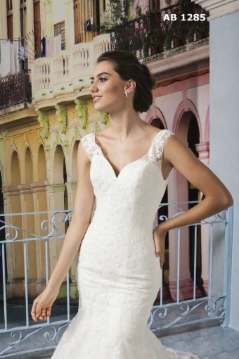 Angela Betasi AB1285 #1 thumbnail