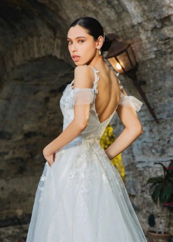 Klent Bridal KL426 #2 thumbnail