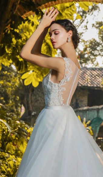 Klent Bridal KL427 #2 thumbnail