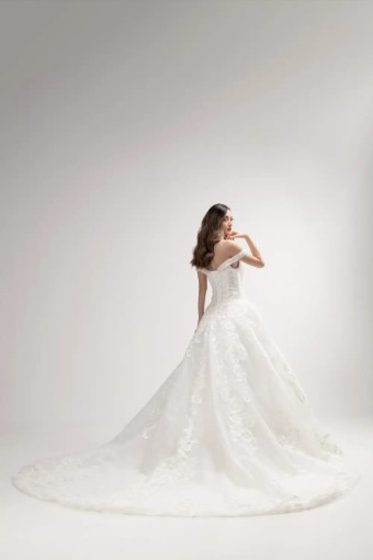 Royal S235 #2 thumbnail